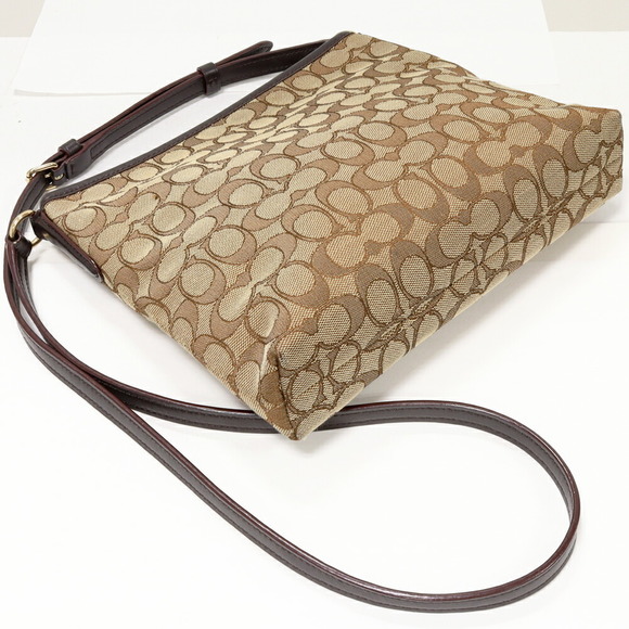 Coach F29960 Coach File Crossbody In Signature Jacquard Coach